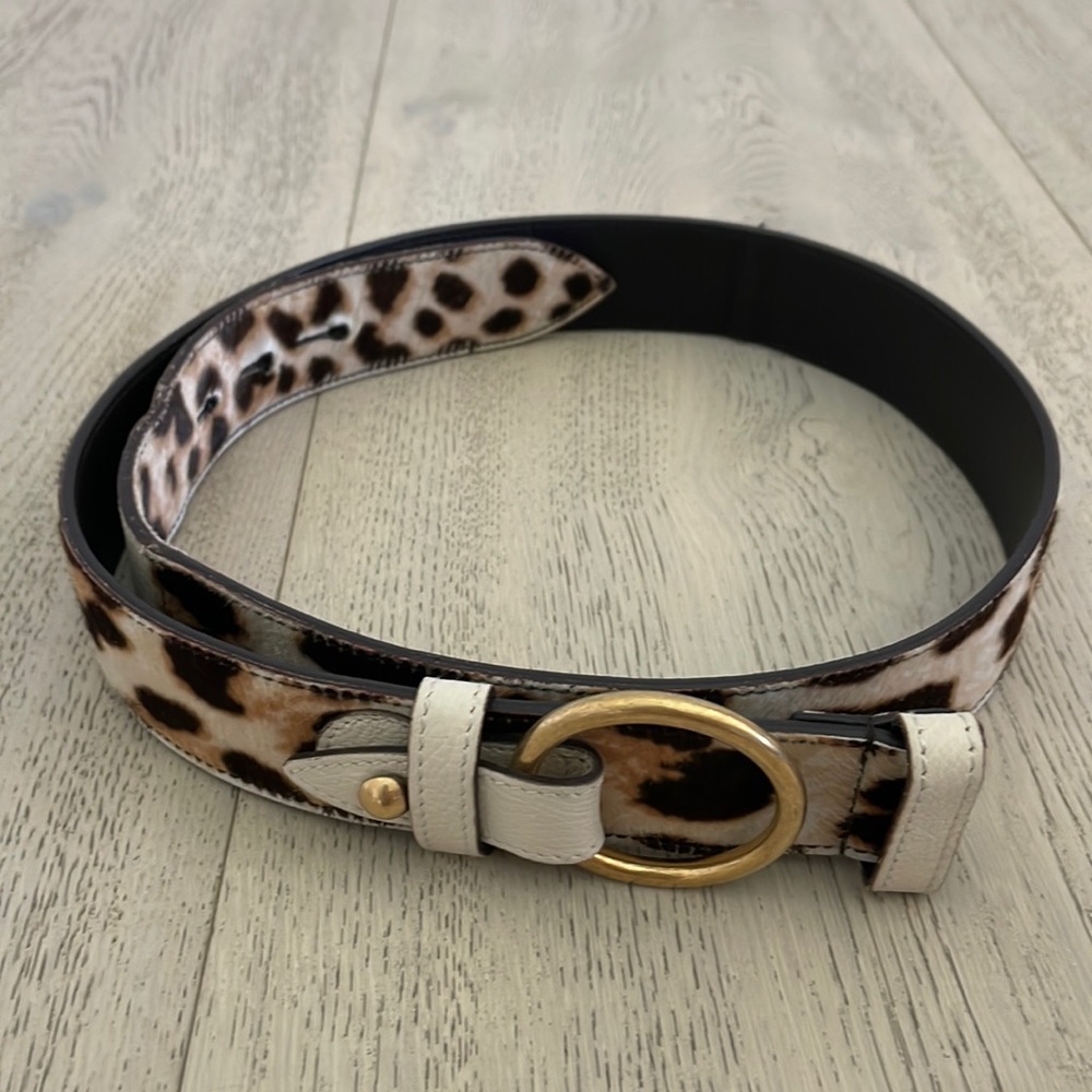 Yves Saint Laurent belt